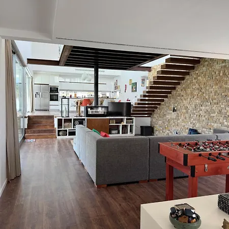 Вилла Your Between Meco And