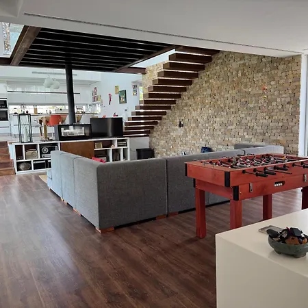 Your Between Meco And Вилла Сесимбра