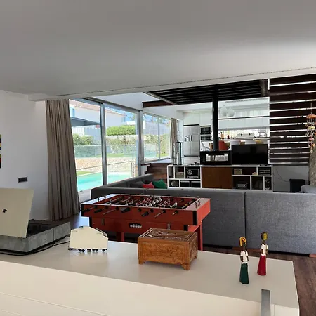 Your Between Meco And * Сесимбра