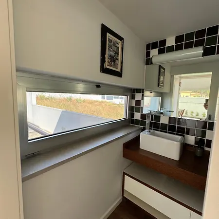 Your Between Meco And Вилла Сесимбра