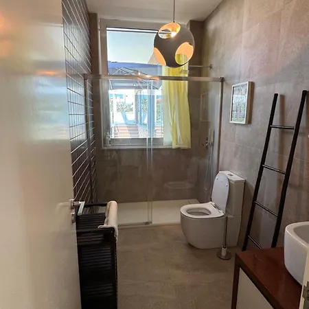 Your Between Meco And Сесимбра